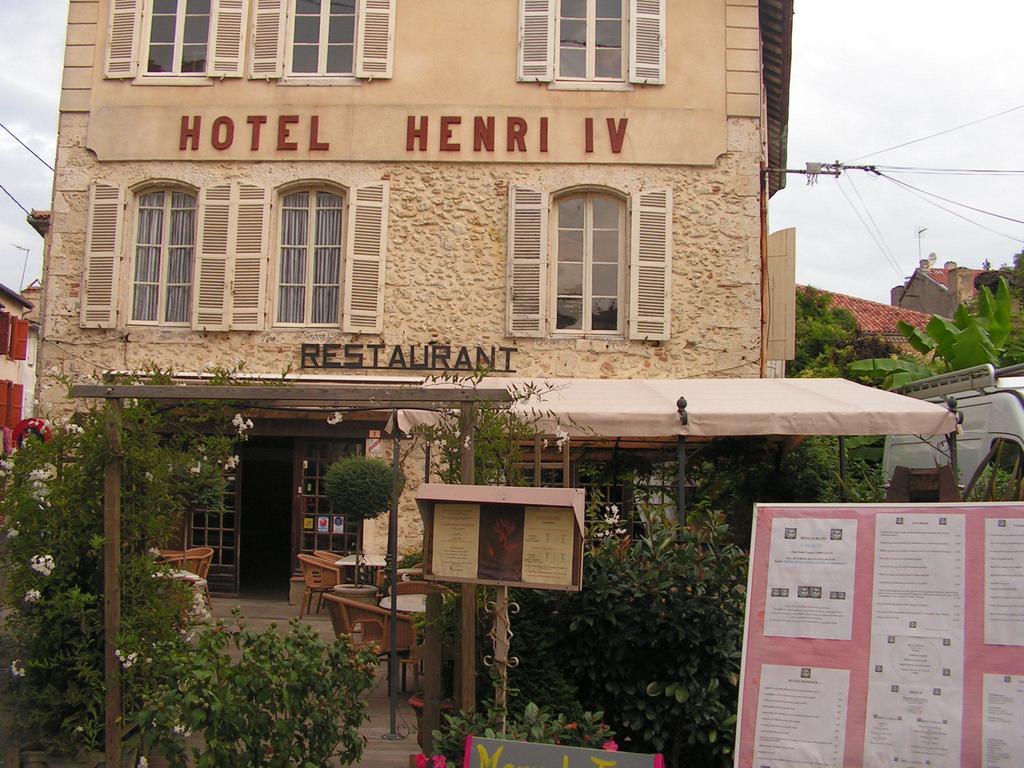 Hotel Restaurant Henri IV Eauze Exterior photo